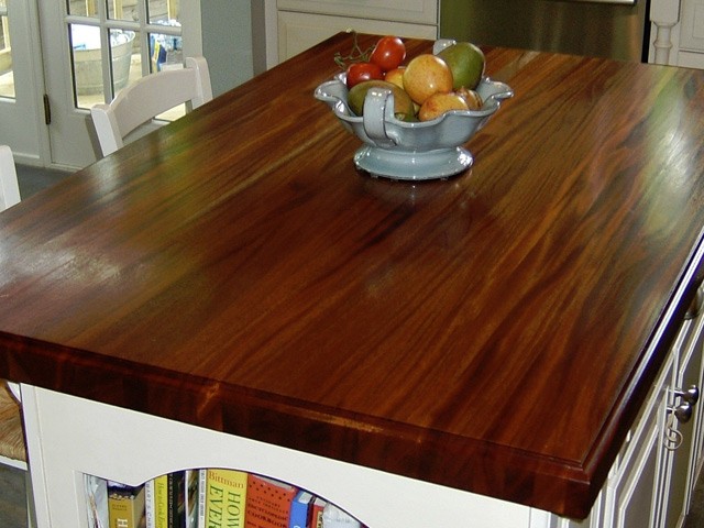 mahogany1.jpg